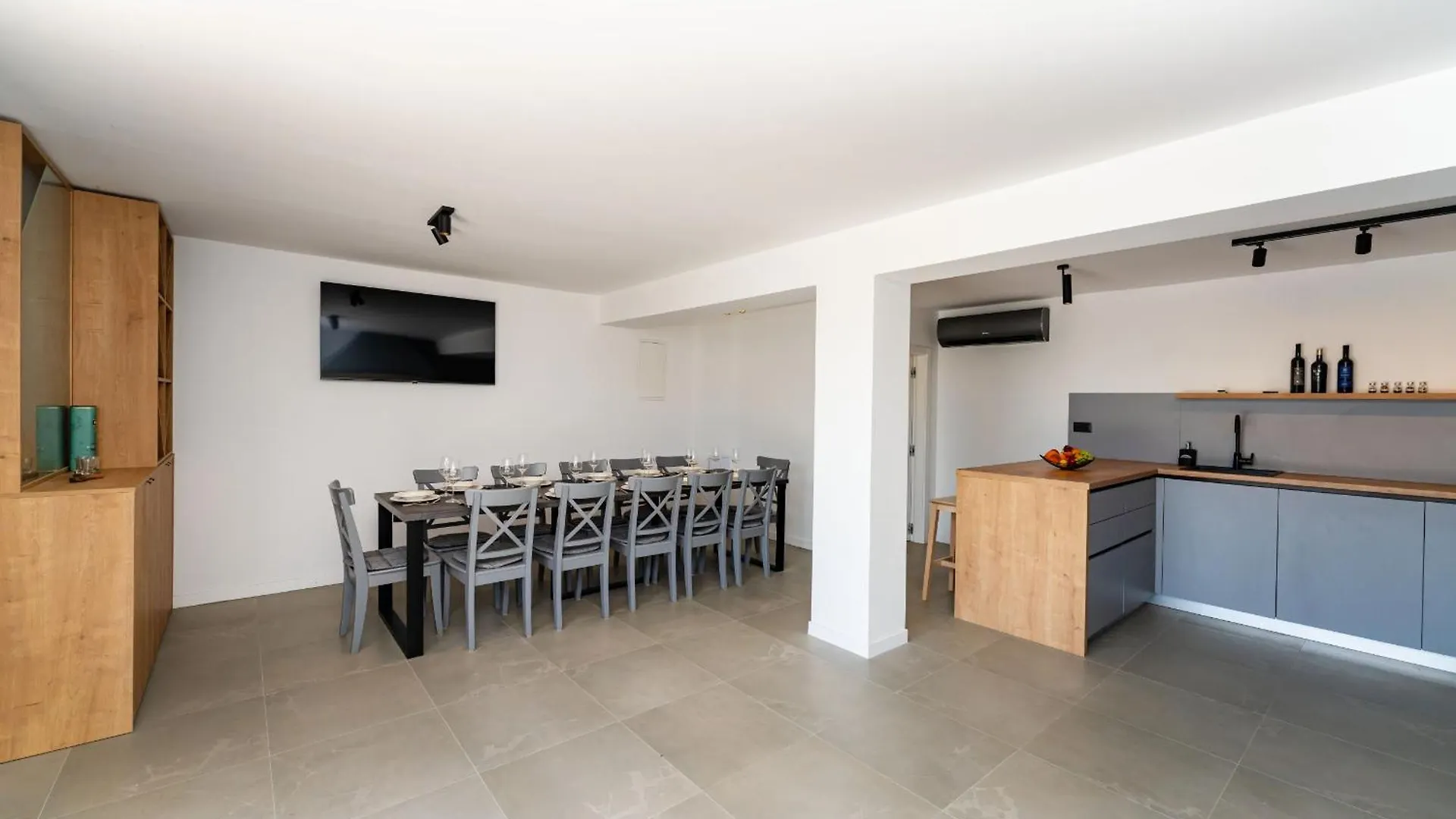 My Dalmatia - Villa Campi Dalmatia With Private Heated Pool And Sauna Galovac クロアチア