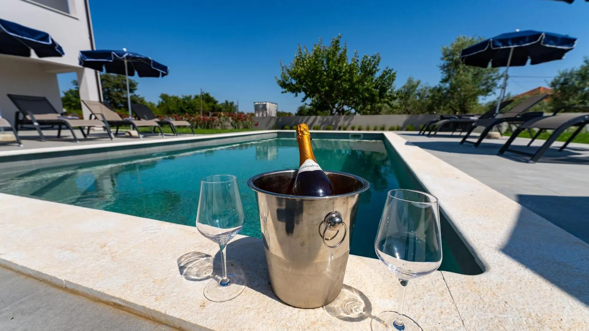 別荘 My Dalmatia - Villa Campi Dalmatia With Private Heated Pool And Sauna Galovac