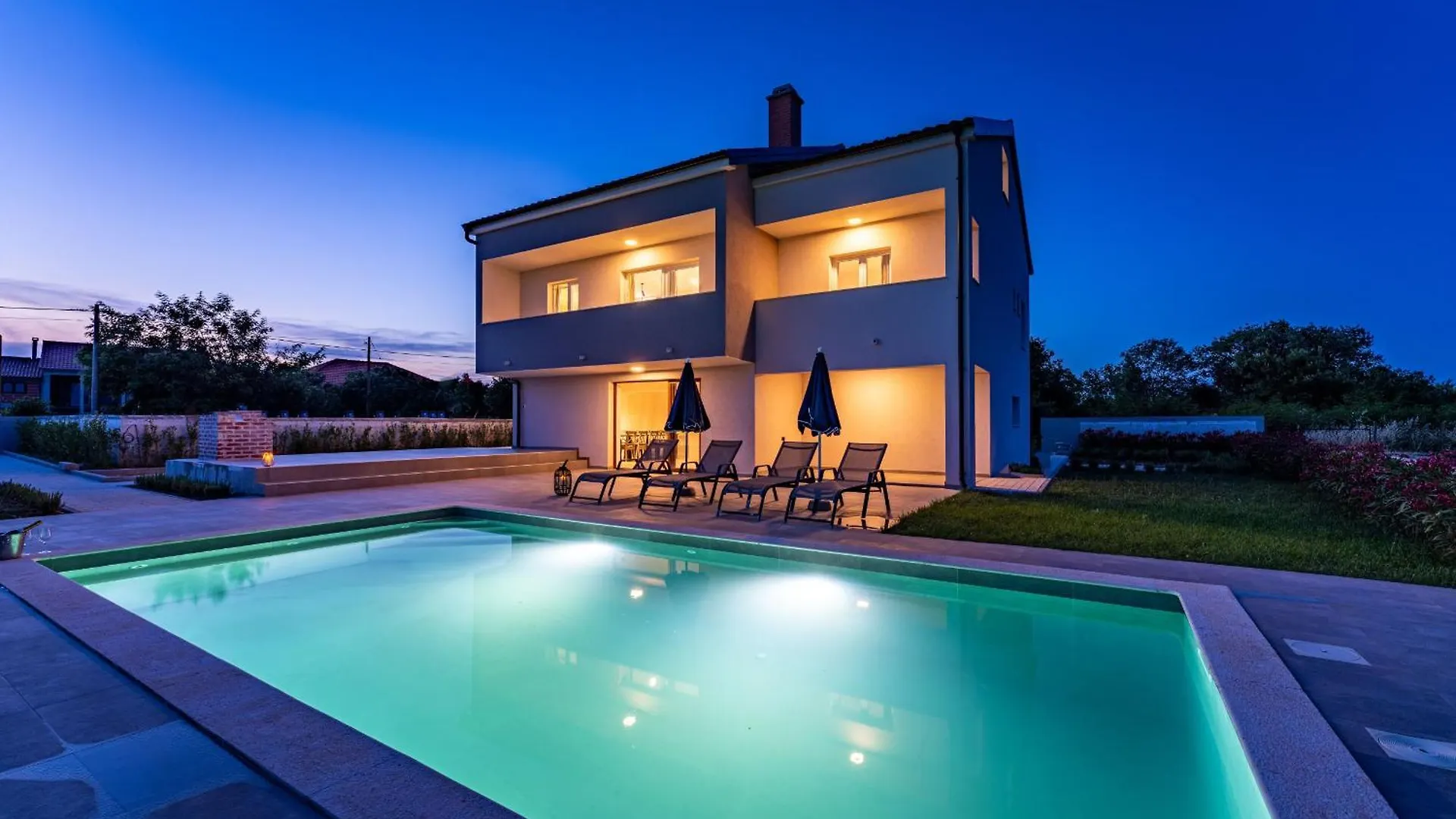 My Dalmatia - Villa Campi Dalmatia With Private Heated Pool And Sauna Galovac 別荘